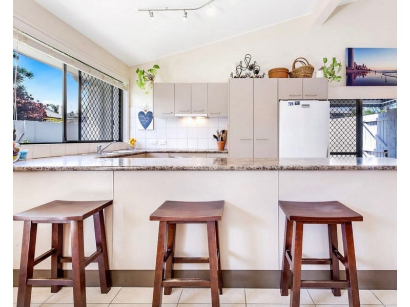 11/7 Campbell Street, Bundall QLD 4217