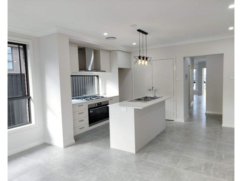 11 Brush Cherry Street, Leppington NSW 2179