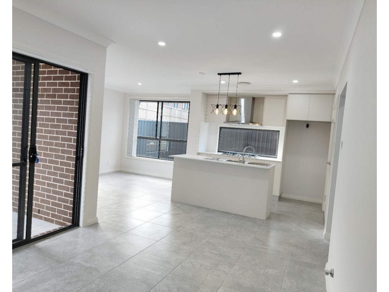11 Brush Cherry Street, Leppington NSW 2179