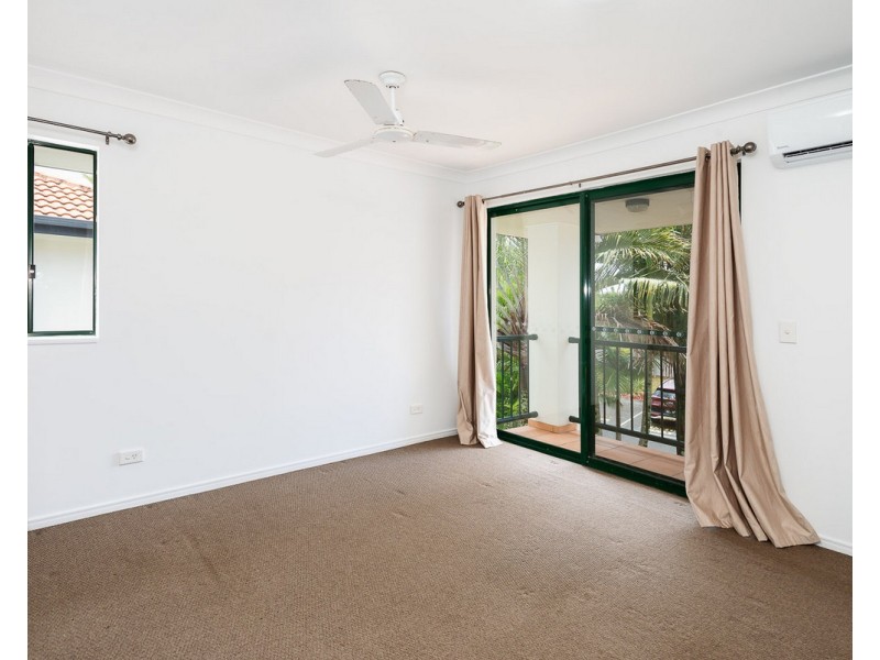 16/156 Greenacres Drive, Arundel QLD 4214