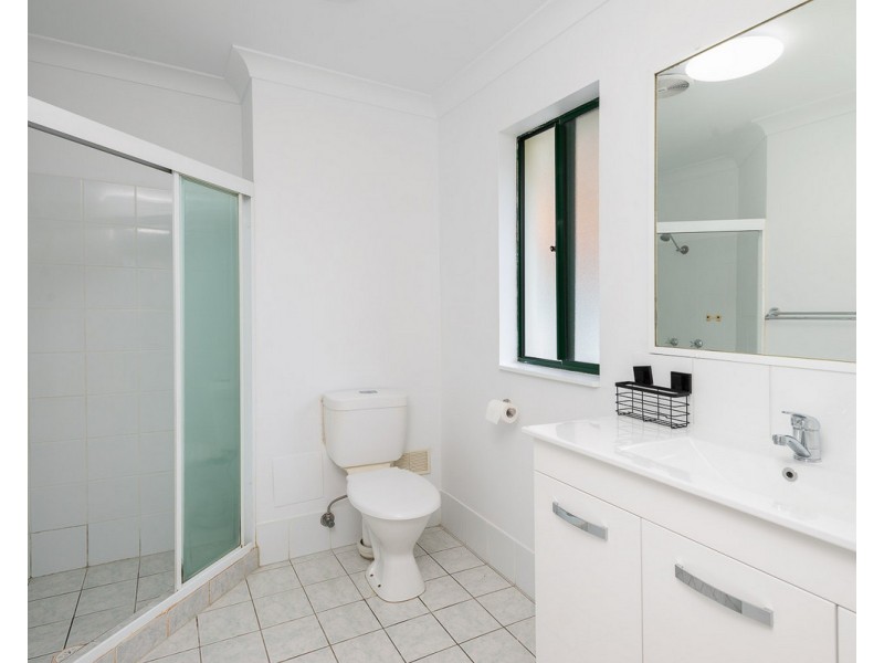 16/156 Greenacres Drive, Arundel QLD 4214