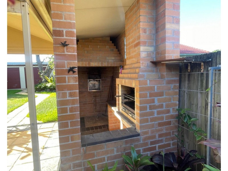 160 Colburn Avenue, Victoria Point QLD 4165