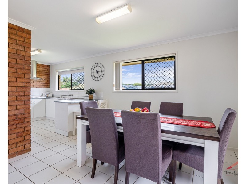 19 Sunstone Street, Manly West QLD 4179