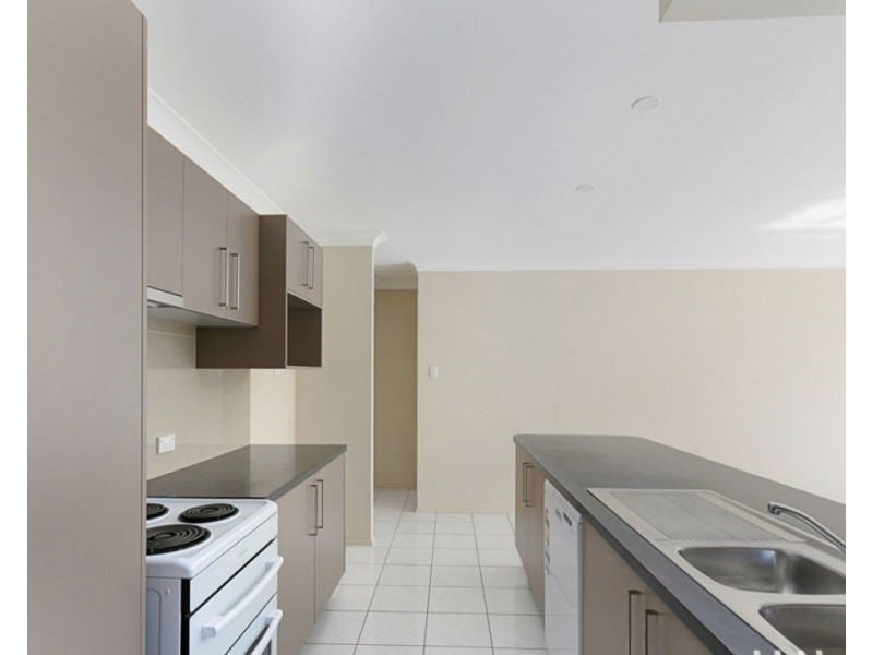 1/76 Prescoter Street, Victoria Point QLD 4165