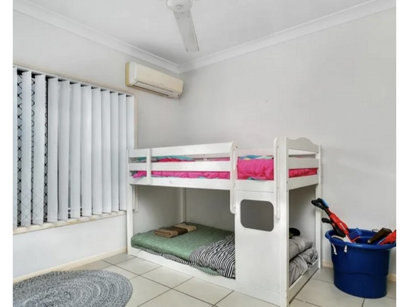 1 Redheart Close, Mount Sheridan QLD 4868