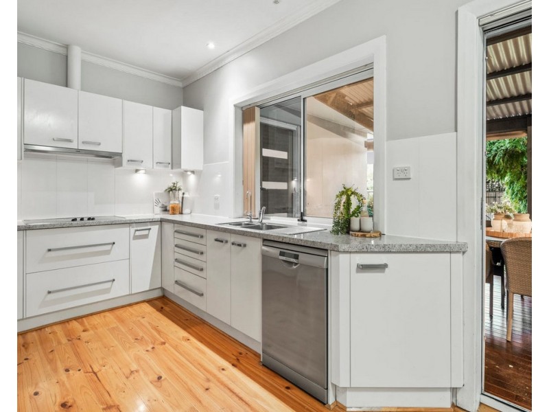 43 Lake View Crescent, Highbury SA 5089