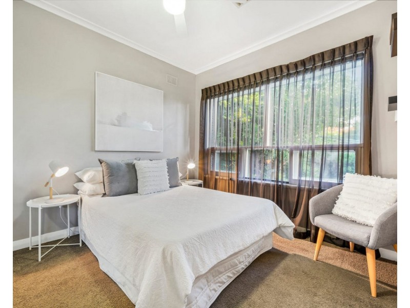 43 Lake View Crescent, Highbury SA 5089