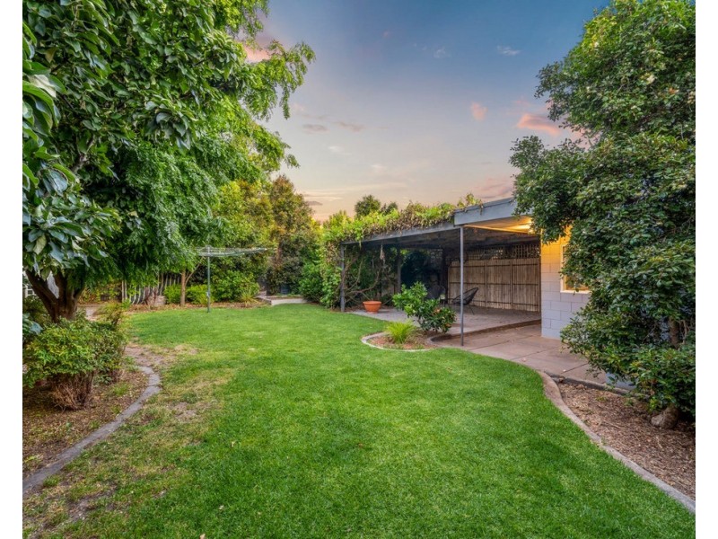 43 Lake View Crescent, Highbury SA 5089