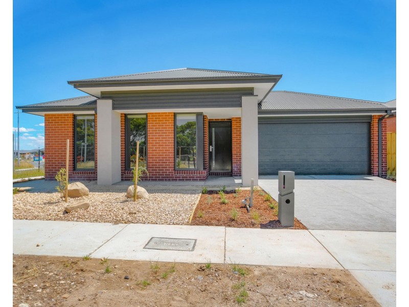 1 Sabre Place, Lara VIC 3212