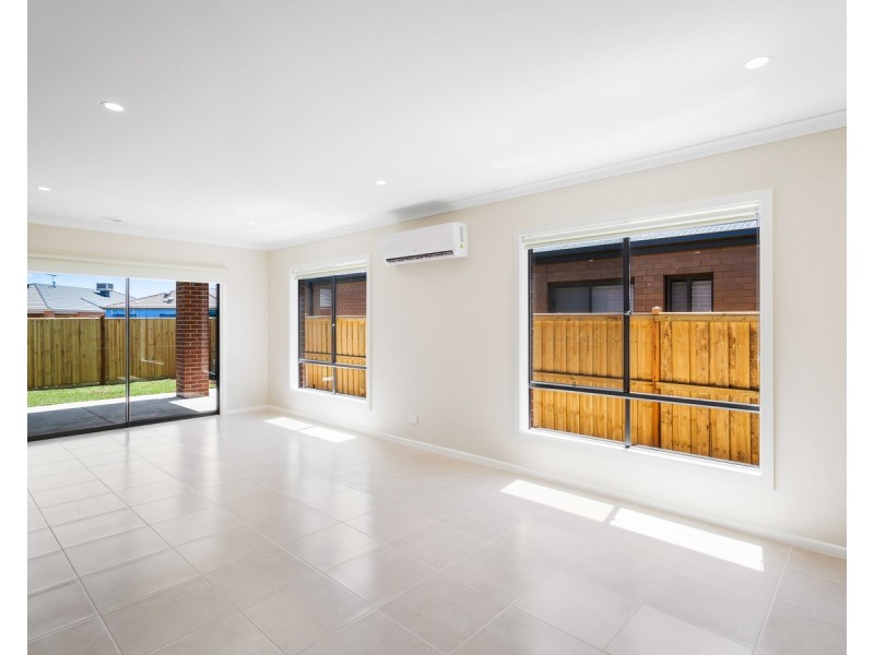 1 Sabre Place, Lara VIC 3212