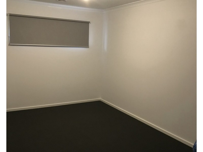 7 Alfonso Court, Lynbrook VIC 3975