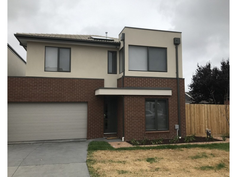 7 Alfonso Court, Lynbrook VIC 3975
