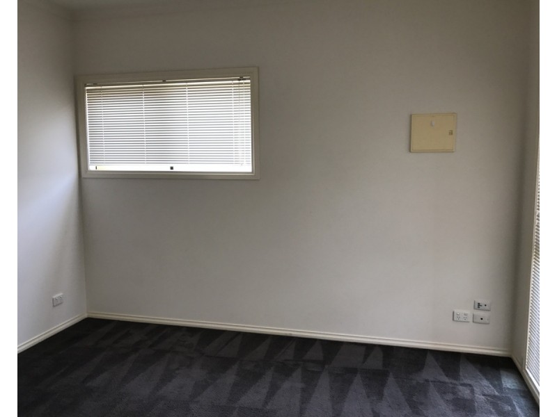 3/9-11 Gibson  Court, Altona Meadows VIC 3028