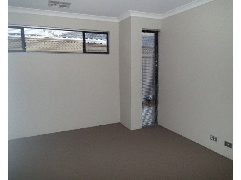 3/33 Kirkpatrick Court, Seville Grove WA 6112