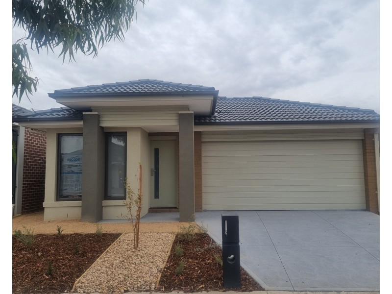 13 Bishopsgate Avenue, Tarneit VIC 3029