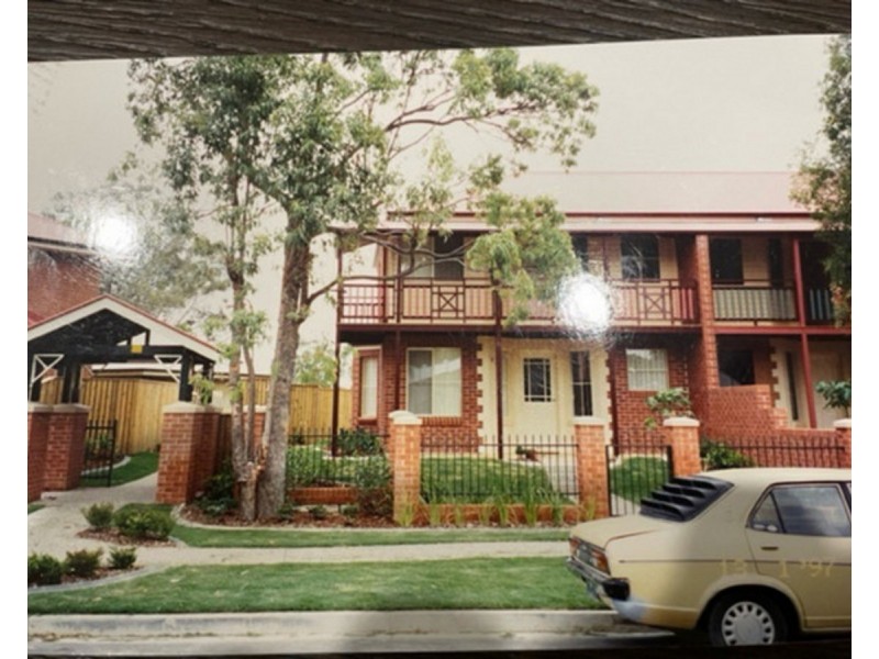 23/18 Tallebudgera Creek Road, Burleigh Heads QLD 4220