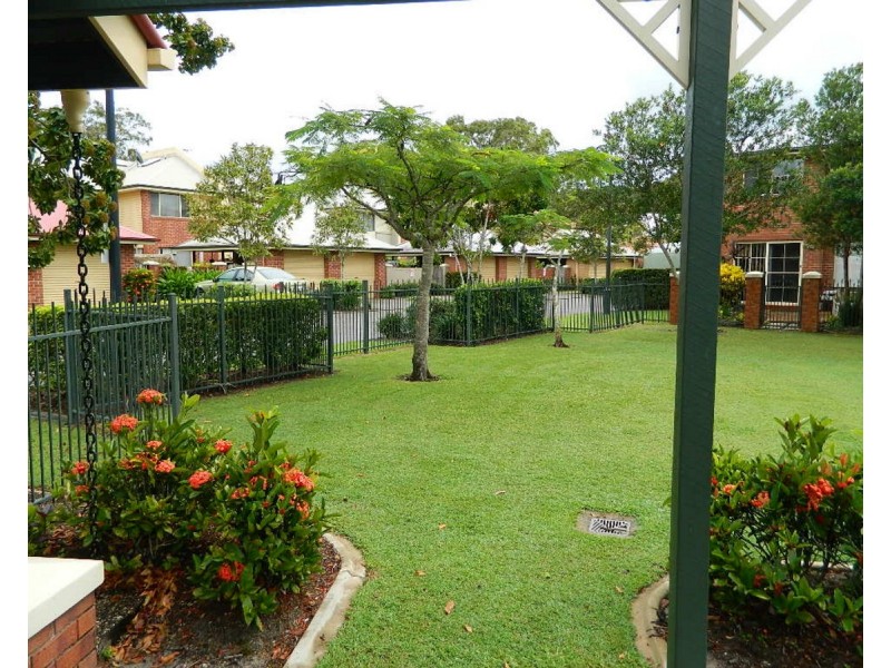 23/18 Tallebudgera Creek Road, Burleigh Heads QLD 4220