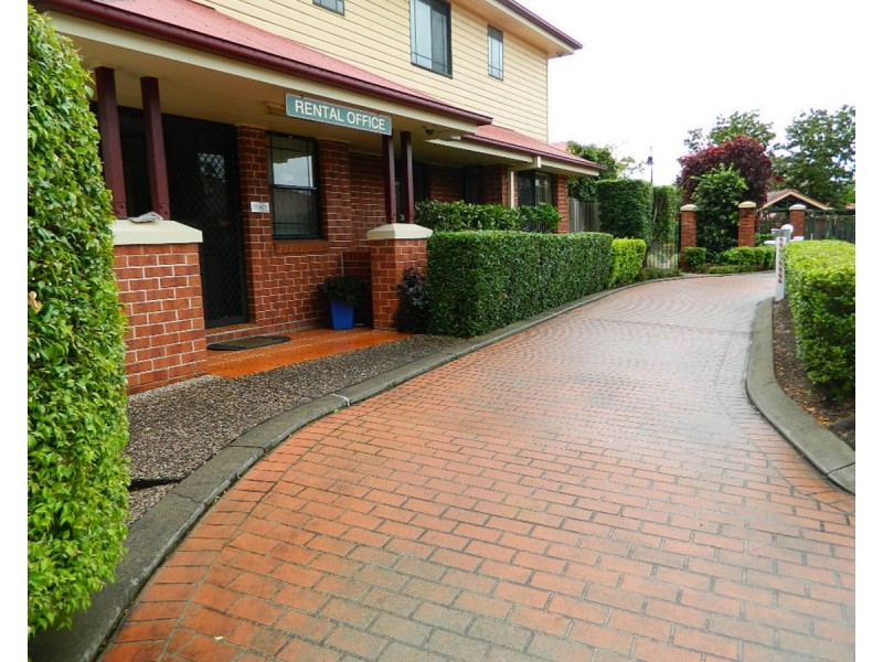 23/18 Tallebudgera Creek Road, Burleigh Heads QLD 4220