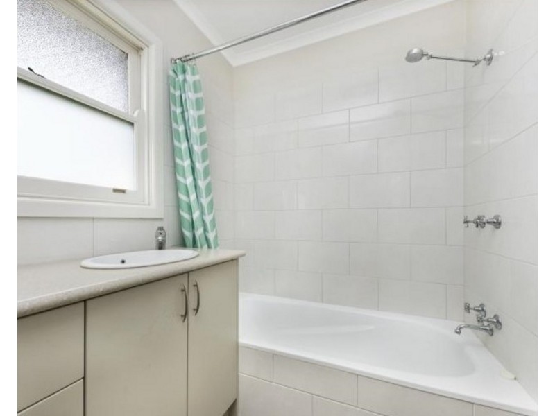 56-58 Stawell Street, Romsey VIC 3434