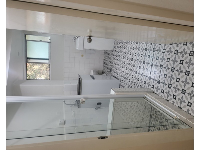 8/37 Meadow Cresent, Meadowbank NSW 2114