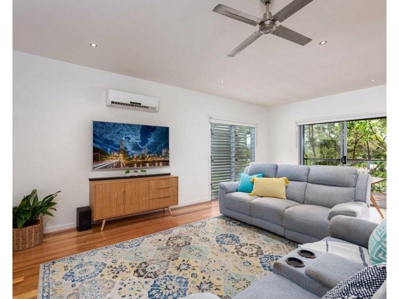 27 Currumbin Chase, Currumbin QLD 4223
