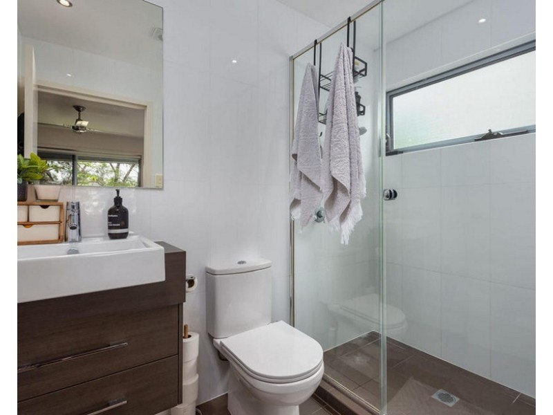 27 Currumbin Chase, Currumbin QLD 4223