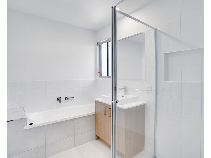 1/2 Bosky Place, Nambour QLD 4560