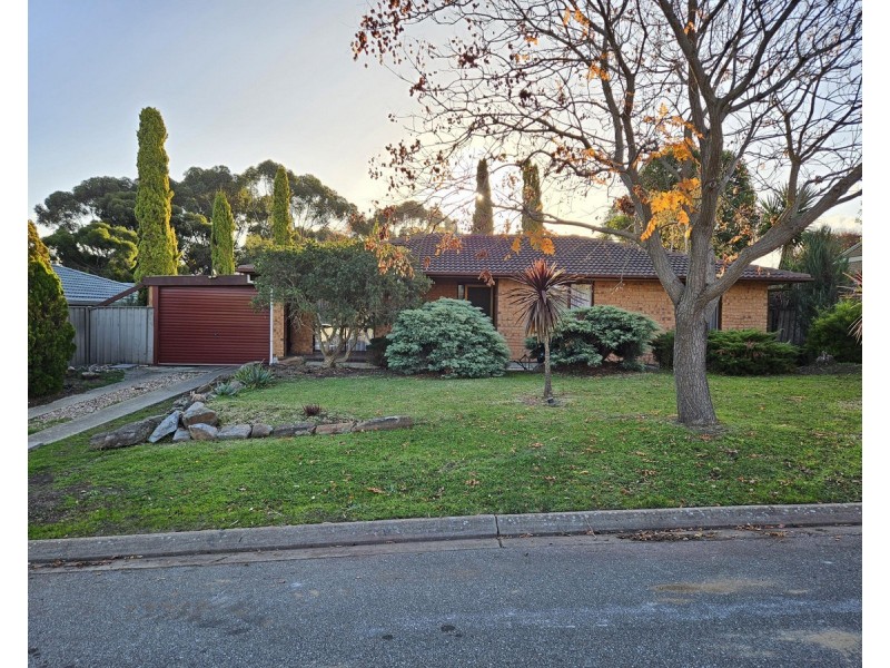 10 Raven Court, Wynn Vale SA 5127