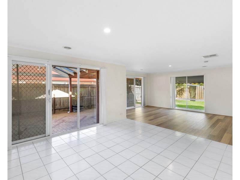 12 Picardy Court, Hoppers Crossing VIC 3029