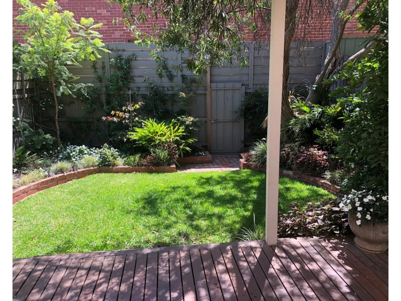 24 Abbott Grove, Clifton Hill VIC 3068