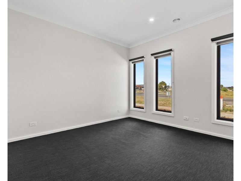 36 Dante Crescent, Bonshaw VIC 3352