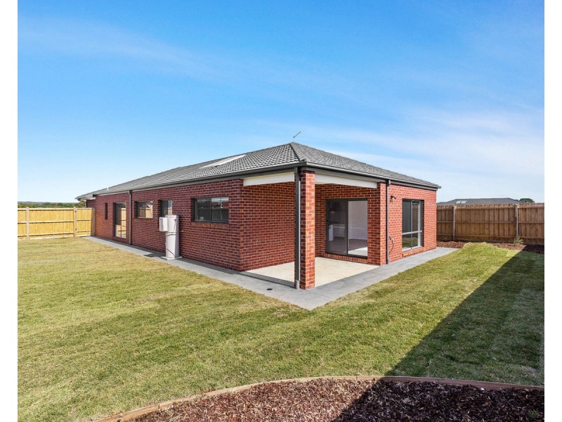 36 Dante Crescent, Bonshaw VIC 3352