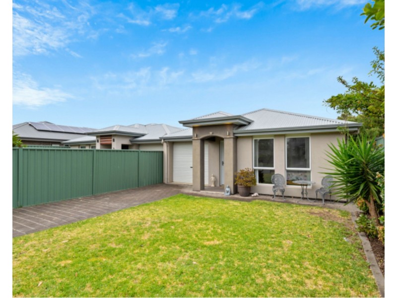 36 Zephyr Terrace, Port Willunga SA 5173