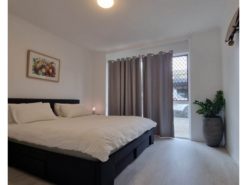 2/10 Monaco Street, Surfers Paradise QLD 4217