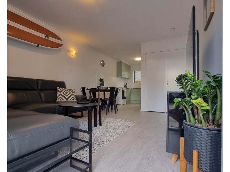 2/10 Monaco Street, Surfers Paradise QLD 4217