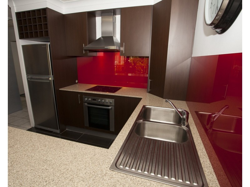 19/32-42 Beach Parade, Surfers Paradise QLD 4217