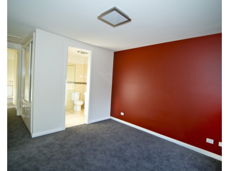 32 Noone Street, Clifton Hill VIC 3068