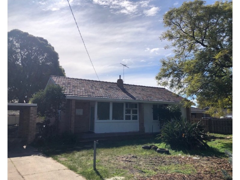 37 Banyard Avenue, Kelmscott WA 6111