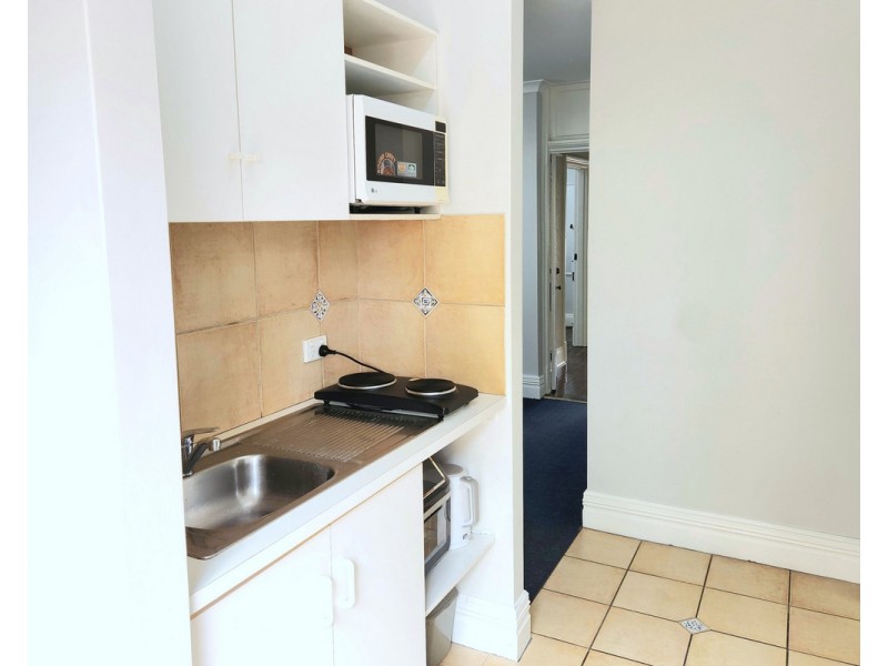 19 King William Street, Bayswater WA 6053