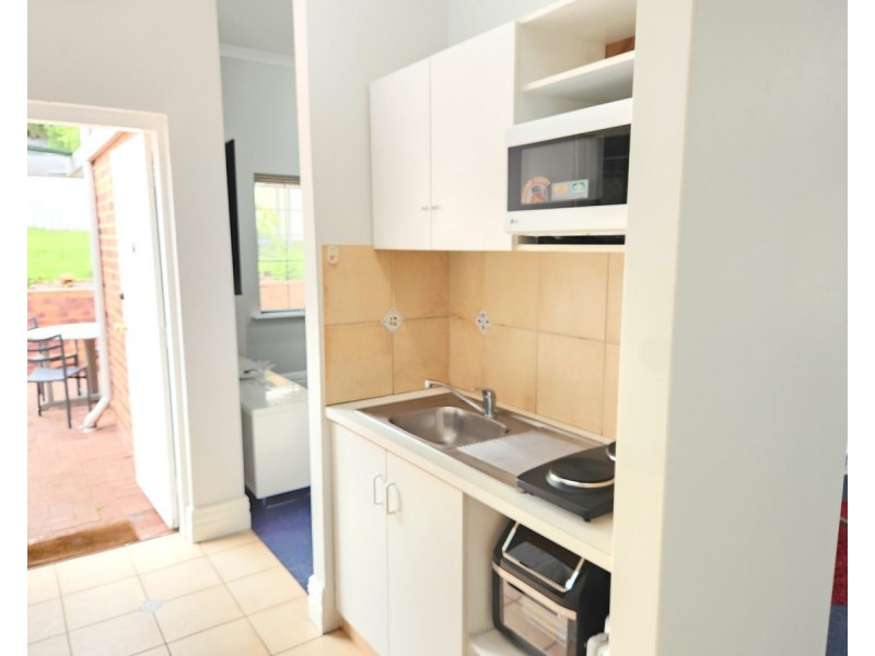 19 King William Street, Bayswater WA 6053