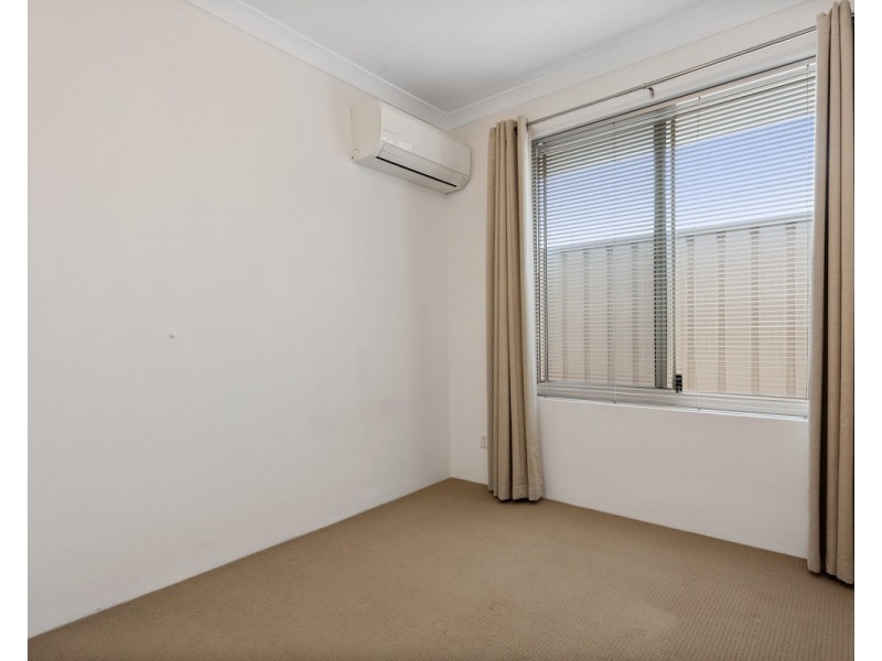 1-4/184 Boardman Road, Canning Vale WA 6155