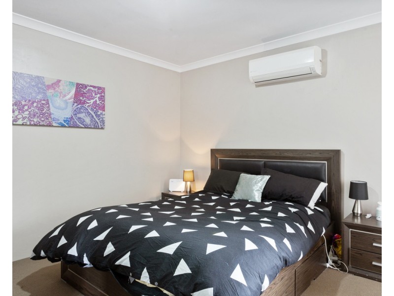 1-4/184 Boardman Road, Canning Vale WA 6155