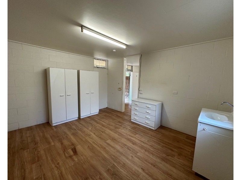 Flat 5/18 Landershute Road, Palmwoods QLD 4555