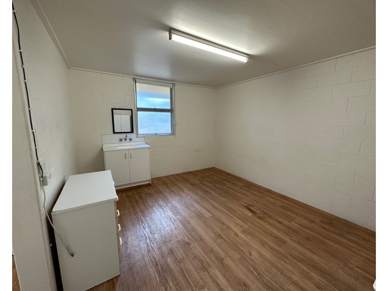 Flat 5/18 Landershute Road, Palmwoods QLD 4555