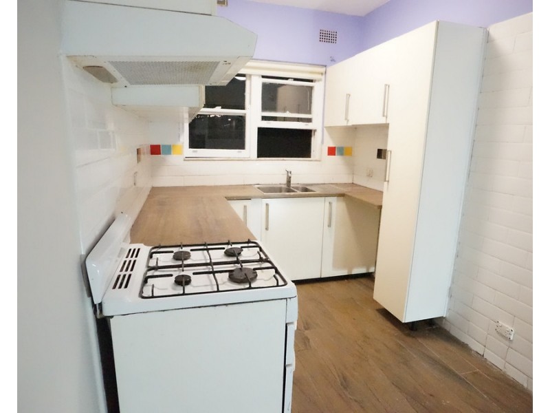 3/18 Eighth Avenue, Campsie NSW 2194