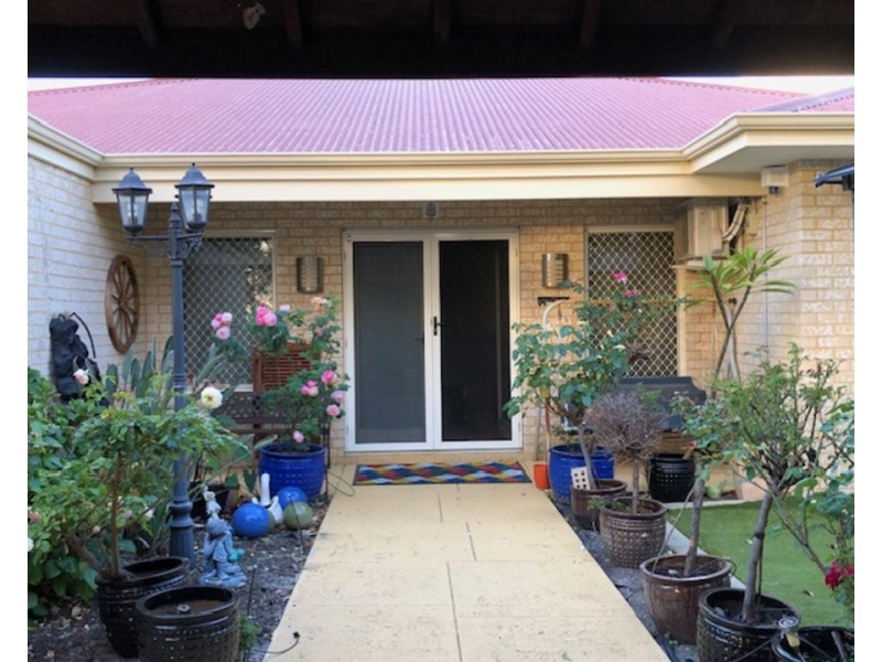 134 Amherst Road, Canning Vale WA 6155
