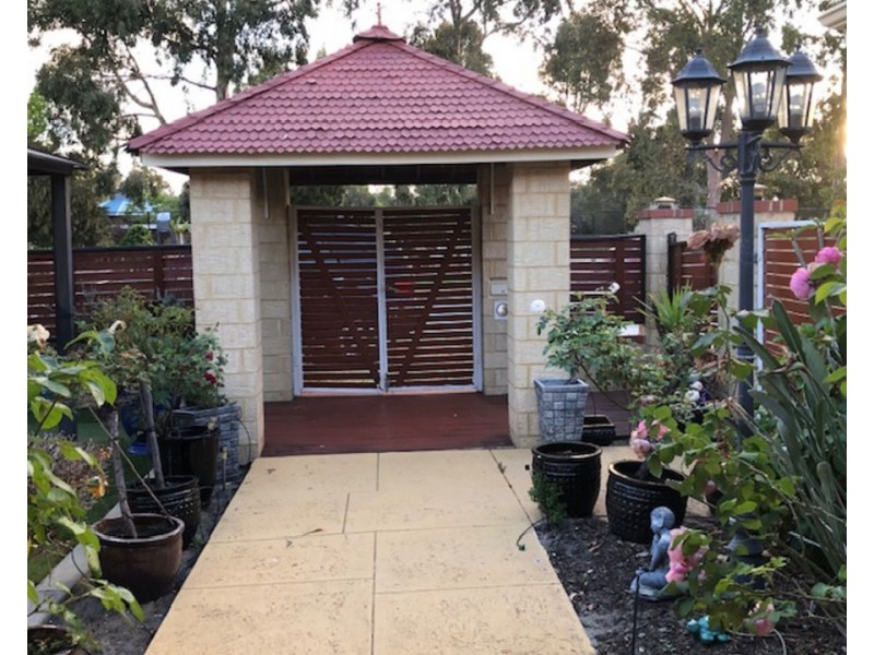 134 Amherst Road, Canning Vale WA 6155