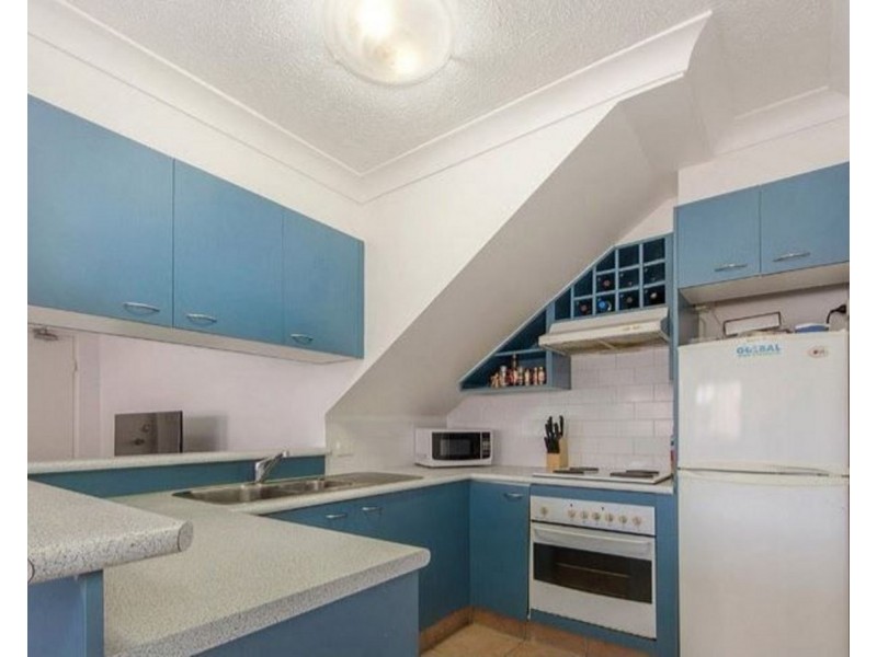 4/23 Second Avenue, Broadbeach QLD 4218