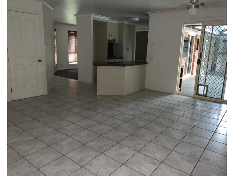7 Thornleigh Street, Varsity Lakes QLD 4227