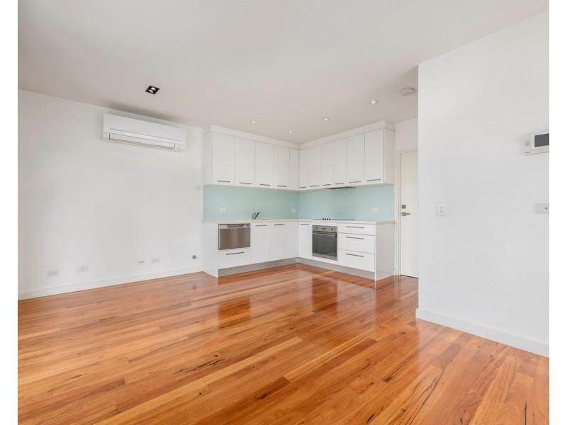 3/82A Aberdeen Road, Macleod VIC 3085